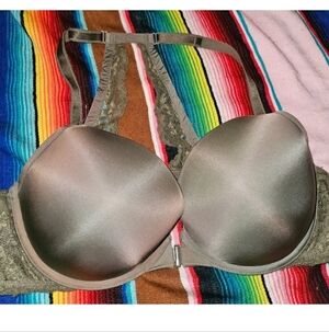 Torrid Curve Women's Bra Size 42 D Darker Green Under Wire Front Closure Racer B